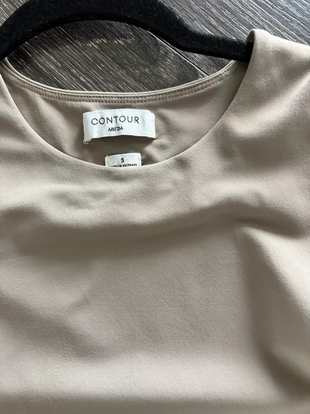 Aritzia Contour Tank